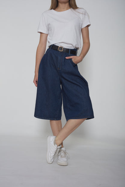 Baggy jean stone bleu foncé, coupe ample, en denim 100 % coton, avec taille mi-haute et style décontracté inspiré des années 90